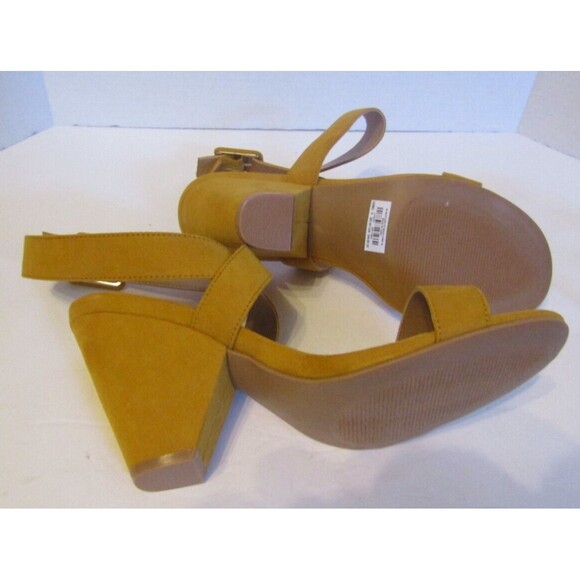 Torrid Sandals Mustard Brown Wrap Heel Cone Heel Faux Suede NWT Size 9W - Picture 7 of 8